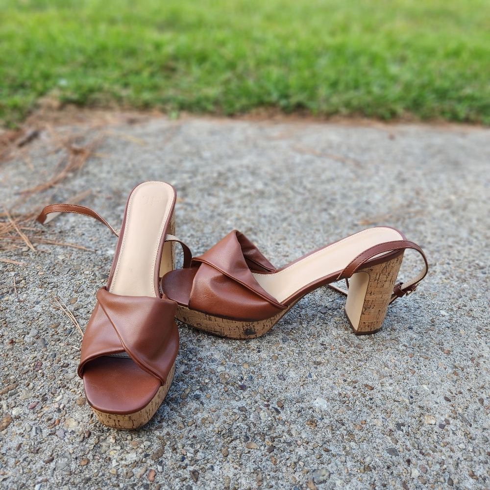 Nude Just Fab Heels Size 12